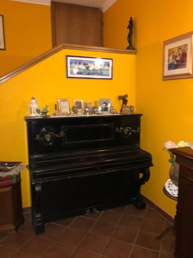 Mirella'S House Viaverona Ardea Luaran gambar